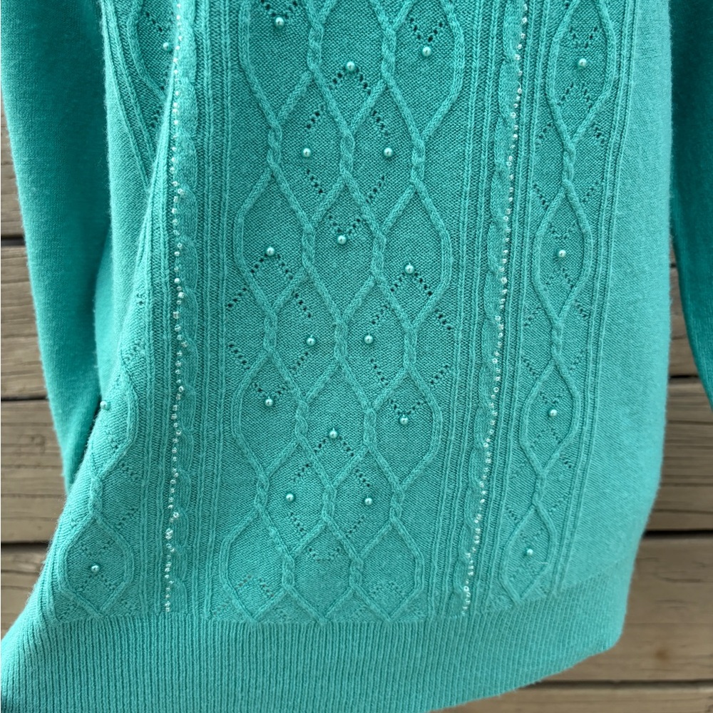 Elegant Teal Sweater for Women - Picture 5 of 9